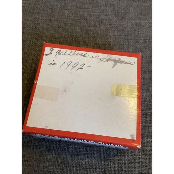 VTG Christmas Salt And Pepper Set 1988 Mr. And Mrs. Claus - Picture 5 of 5